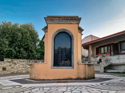 tra-le-strade-del-centro-storico_02